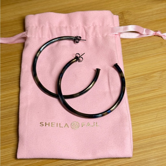Sheila Fajl “Everybody’s Favorite Hoops” Burnished Gunmetal With Dust Bag - Picture 1 of 6